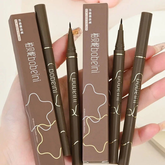 0.05mm Ultra-Fine Liquid Eyeliner – Precision, Elegance, and All-Day Wear